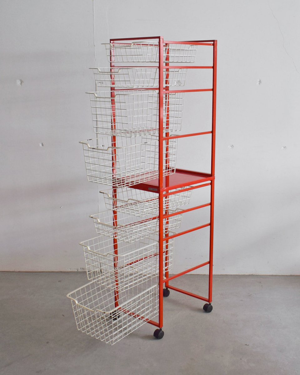 【希少・昭和レトロ】エムケー精工 ROOM RACK ルームラック 当時物 赤 レトロモダンなデザインの、2段重ねのワイヤーラックが入荷しました