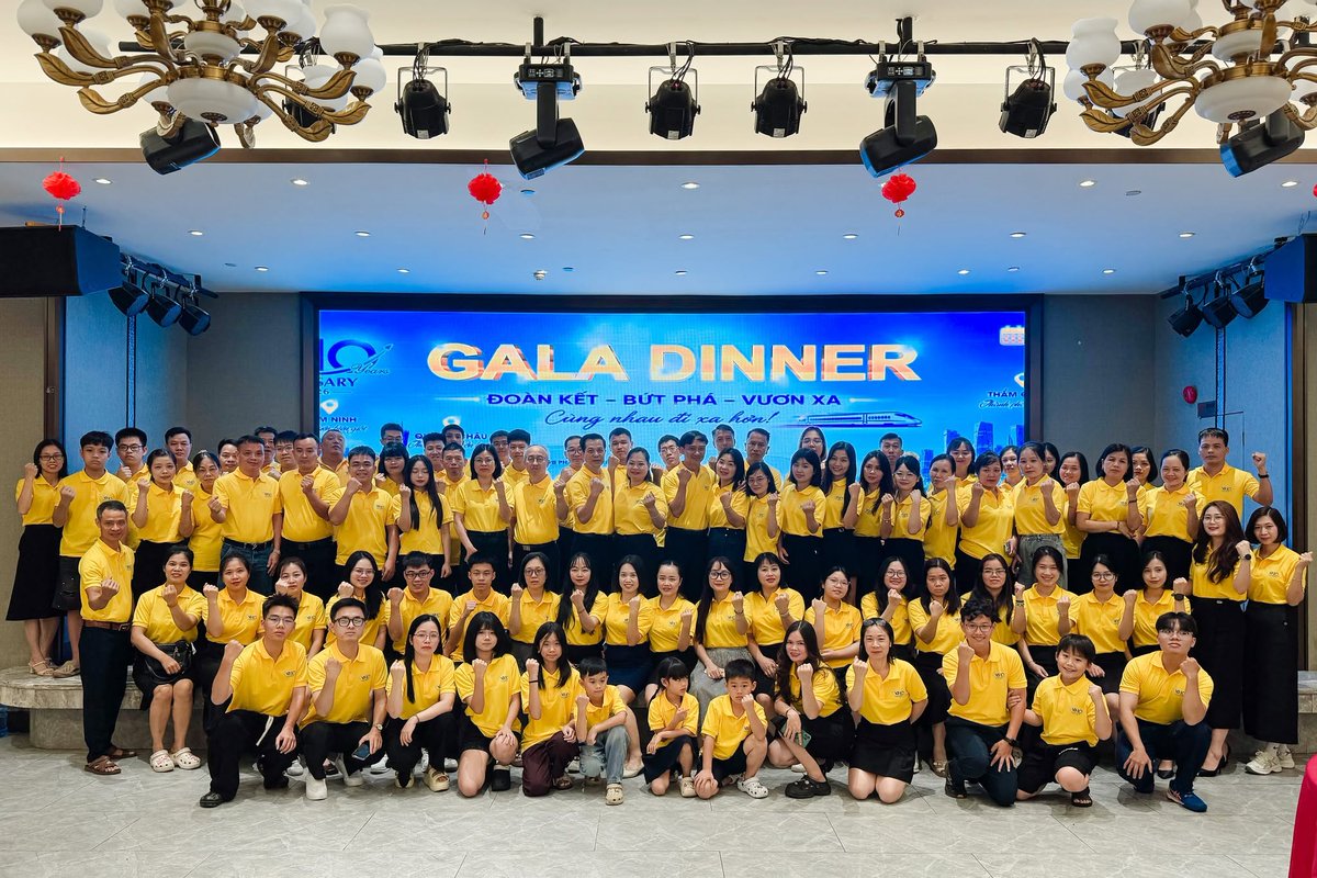 VBPharmaCorp's tweet photo. 😍GALA DINNER - CELEBRATING THE 10TH ANNIVERSARY OF VB PHARMA CORP - a place to reflect on the journey so far, to be proud of the present, and open new aspirations for the future with the spirit of "Unity – Breakthrough – Reaching further"
#vbpharmacorp #veterinarymedicine #gala https://t.co/yjoyyNjqbz