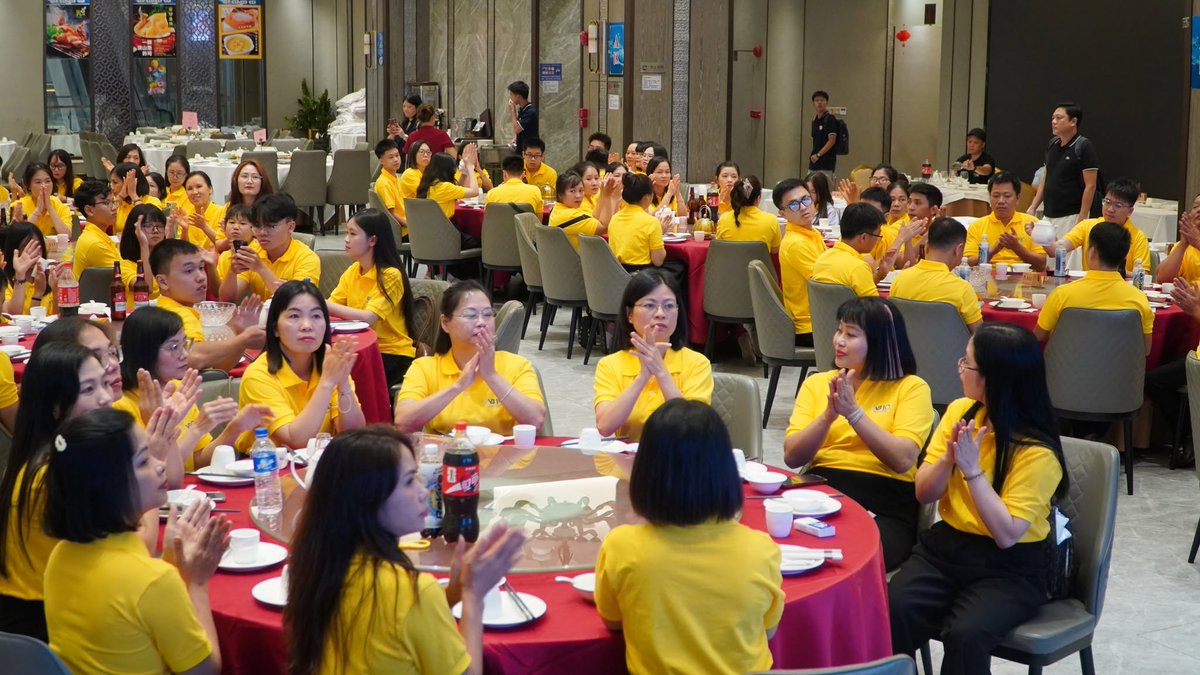 VBPharmaCorp's tweet photo. 😍GALA DINNER - CELEBRATING THE 10TH ANNIVERSARY OF VB PHARMA CORP - a place to reflect on the journey so far, to be proud of the present, and open new aspirations for the future with the spirit of "Unity – Breakthrough – Reaching further"
#vbpharmacorp #veterinarymedicine #gala https://t.co/yjoyyNjqbz