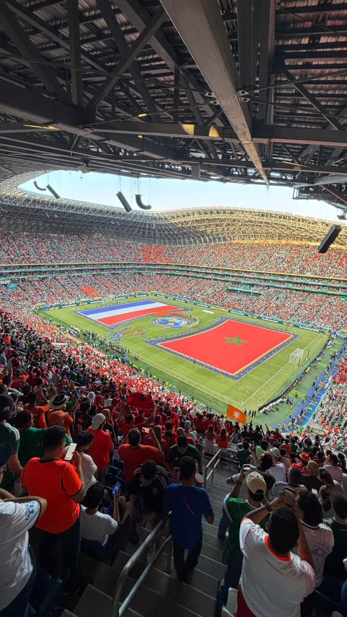 amartinezdeleon's tweet photo. Hay estadios con Aura y luego está esto… 

Las Postales que entrega nuestro Gigante De Acero son de otro mundo. 

¡Monterrey ha sido una sede espectacular! https://t.co/1jCpk6vTmc