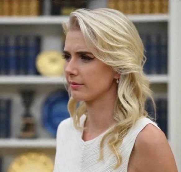 lynn_of_cait's tweet photo. Natalie Harp and her Ivanka transformation is nearly complete

If you’re trying to attract a man by making yourself look like his daughter, he might be a pedophile https://t.co/U9TTj9DkAc