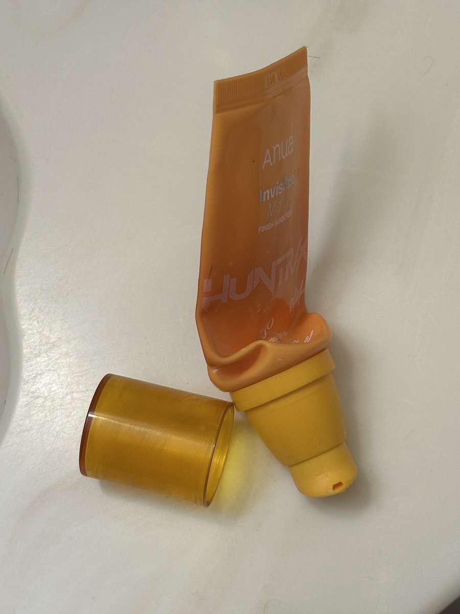 TheCatchingNet's tweet photo. Yeah.. @anua_official really cooked with this #KPDH sunscreen…. I really liked it 😂 https://t.co/hnXxMrdDK0