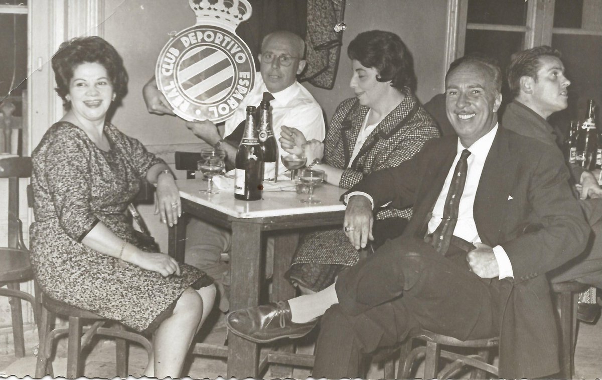 pbbcentral's tweet photo. 1951-2026
75 anys d'una passió que s’escapa més enllà de la raó.
#RCDE #FCPE

Contacta amb nosaltres i col·labora amb la penya degana de l'Espanyol !!! https://t.co/grKzQ5Sh34