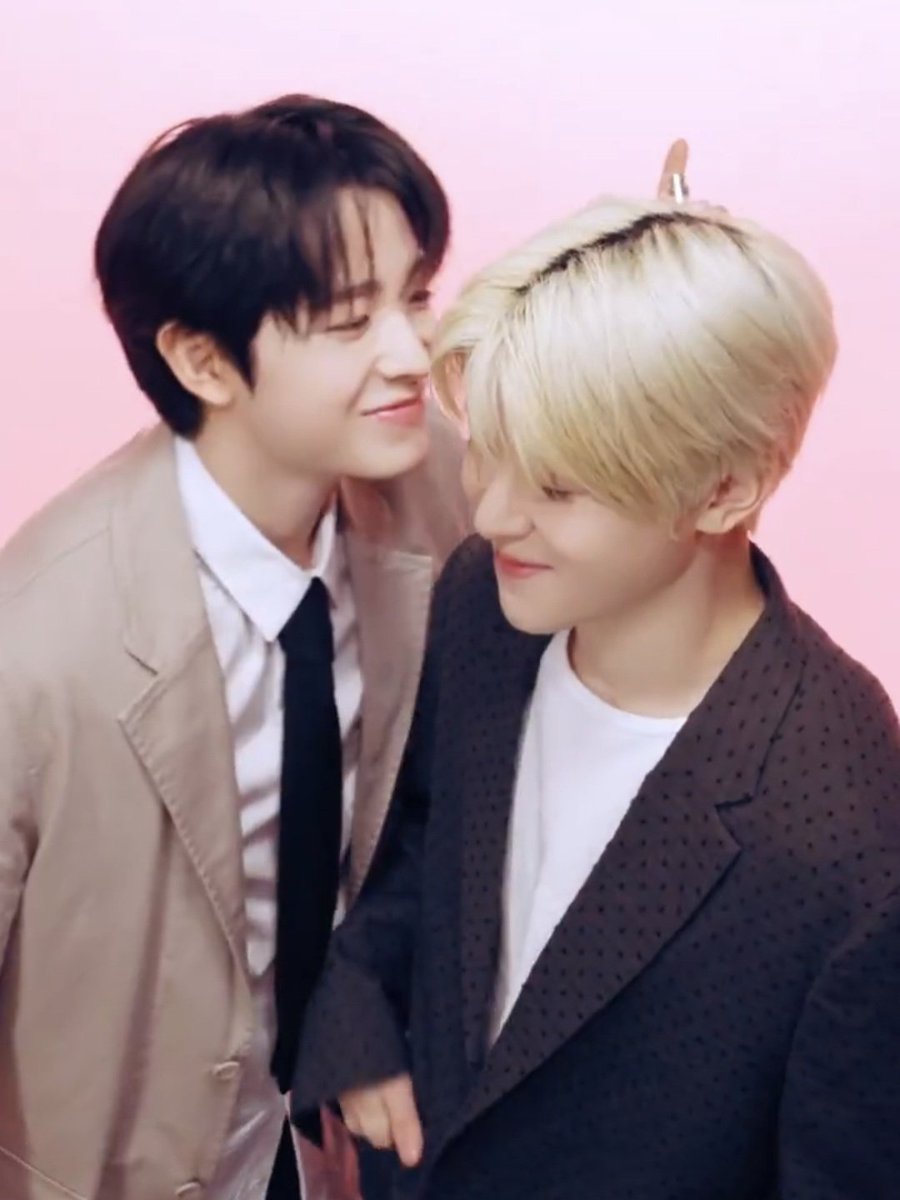 samgong4517's tweet photo. 우르먹우르먹 https://t.co/TAFwbrXeaC