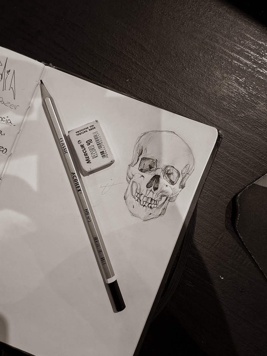 ChagasLam's tweet photo. Pra lembrar os velhos tempos... aproveitar que to revendo OSFN e vou voltar a desenhar LOL https://t.co/RKXLYlPHjO