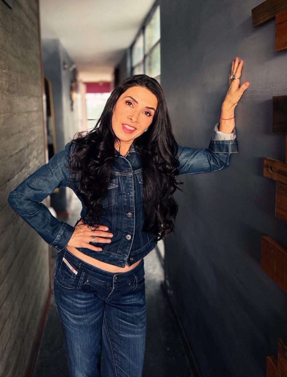 yesnixonn's tweet photo. ¿Cuánto te debo, preciosa? 😮‍💨 Estás fotos no pueden ser gratis https://t.co/CBBunv8Bf4