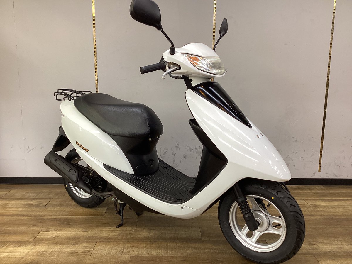 L_SizeBike's tweet photo. #HONDA #Dio #AF68
新入荷情報!!!
2013年モデル　走行距離3911km

気軽にフォロー、いいね！、コメントよろしくお願いします。
気になる事はなんでもDM下さい。
詳しい在庫情報はグーバイクをクリック！
トップページのURLからどうぞ！ https://t.co/r8YfV7Gkyw