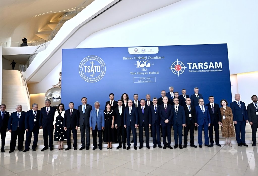 TARSAM_ORG's tweet photo. "Türk Dünyası Haftası" Bakü'de Başladı https://t.co/E7PmmMbtjD @turkustan @tarihistan2 https://t.co/ZTXqQUqirL