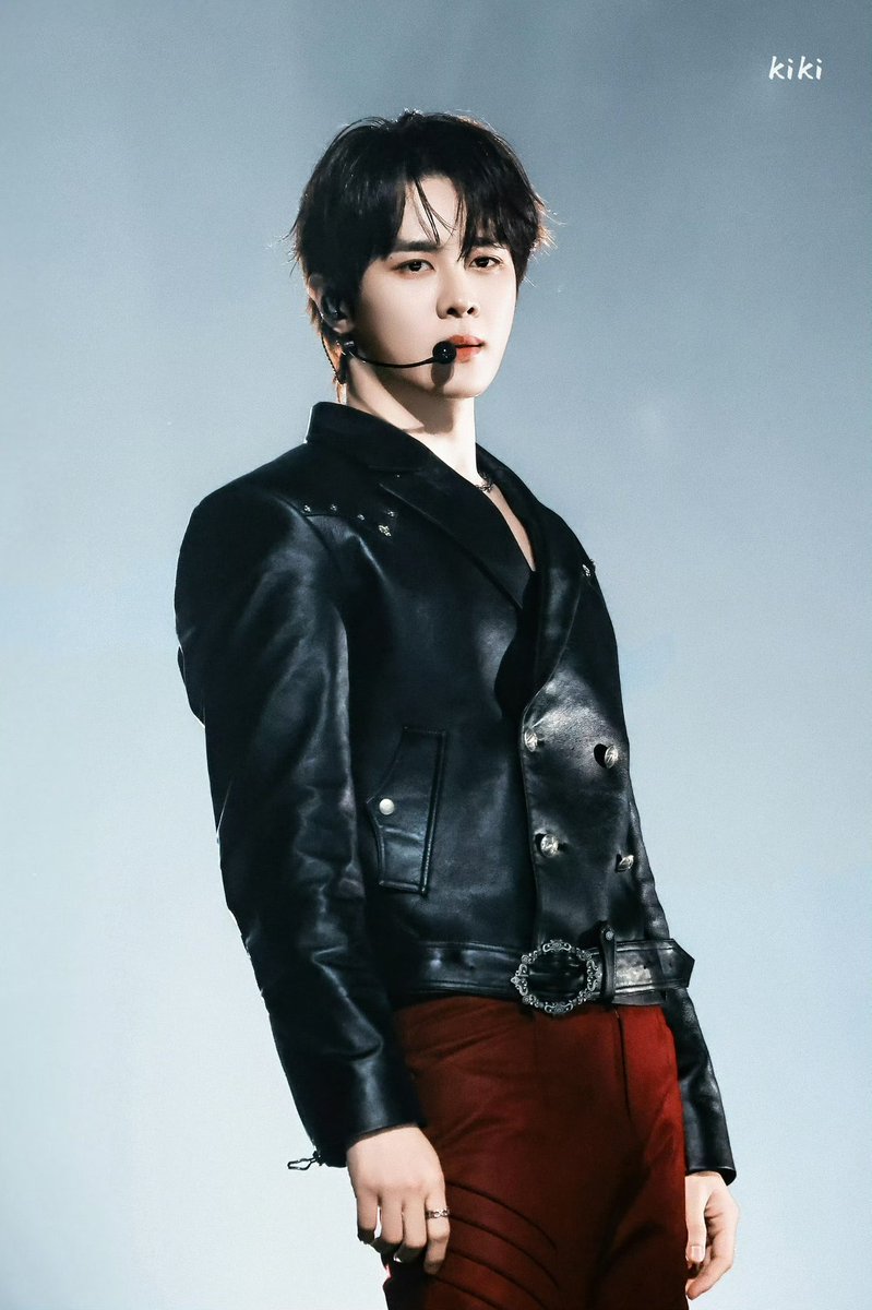 kunsparks's tweet photo. QIAN KUN leader aura 🔥💯

cr. hellokiki

#쿤 #钱锟 #KUN #クン #QIANKUN  
#WayV #威神v https://t.co/7SofEvFFRW