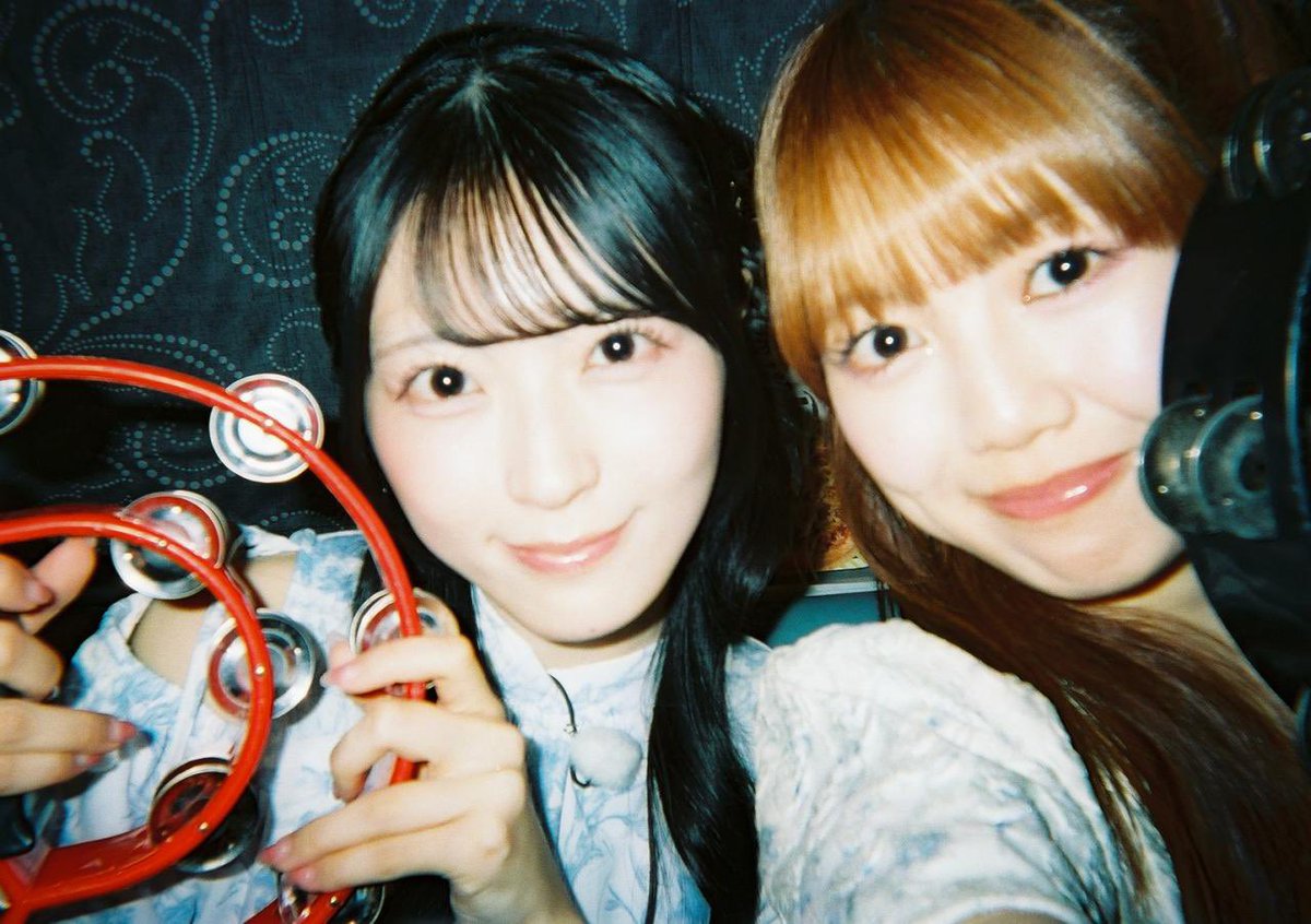 shotaimen_kan's tweet photo. 【このあと深夜2時45分から】

超ときめき♡宣伝部・吉川ひよりさんとAKB48・佐藤綺星さんが初対面でカラオケ🎤

それを、さらば青春の光・森田さんと野呂佳代さんのガチ友達コンビが観察してお喋りする番組 #初対面観察

💎カラオケという2人だけの空間でガチ初対面

💎カメラ目線の最強ファンサカラオケ

💎スタジオ大興奮のフルート事件🪈🪈🪈

などなど、最高な瞬間盛りだくさんの内容なので、絶対に見てほしいです！
TVerの見逃し配信もアリ🫡

さらに、撮れ高がありすぎたのでスペシャルコラボカラオケをテレ朝動画logirlでの配信も決定🎥
内容は放送内で発表しますのでお楽しみに！！！

@sendenbu_staff @AKB48_staff @airi_sato0624