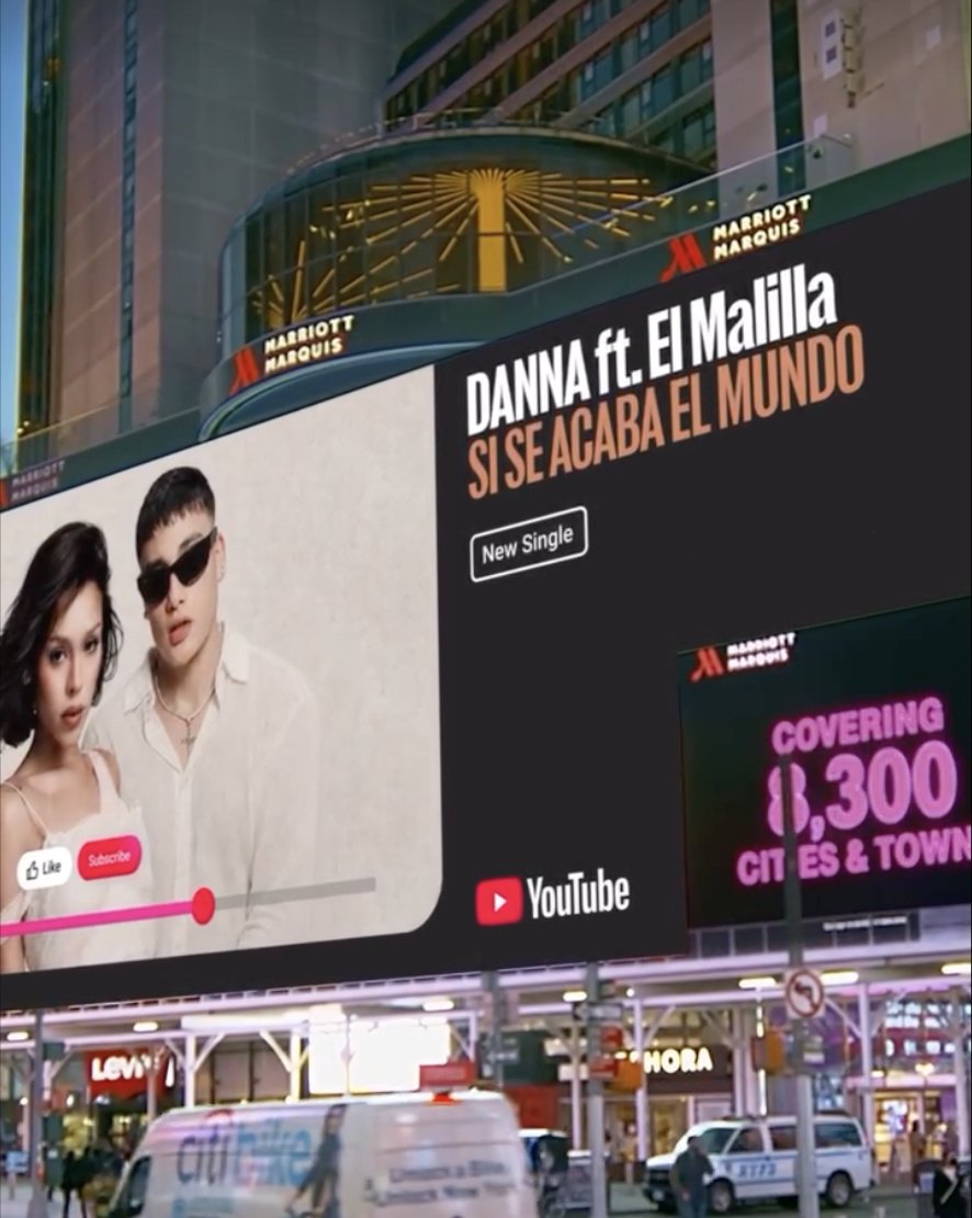 sourceofdanna's tweet photo. DANNA y El Malilla en publicidad para "SI SE ACABA EL MUNDO" https://t.co/iuo034S5aX