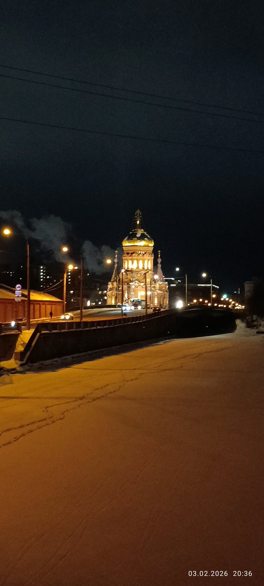 bactun0's tweet photo. 🚶#walk_for_K_marathon 🚶
✨
Day 1226 - 4,3 km 
Total - 7976,8 km
✨
Feb, 3d
That's what my life looks like: dark winter and bright K 😊
Thank God, the winter is gone. And K is here to stay always.
✨
#andTEAM
#andTEAM_K 
@andTEAM_members https://t.co/GbBTVQzpIC