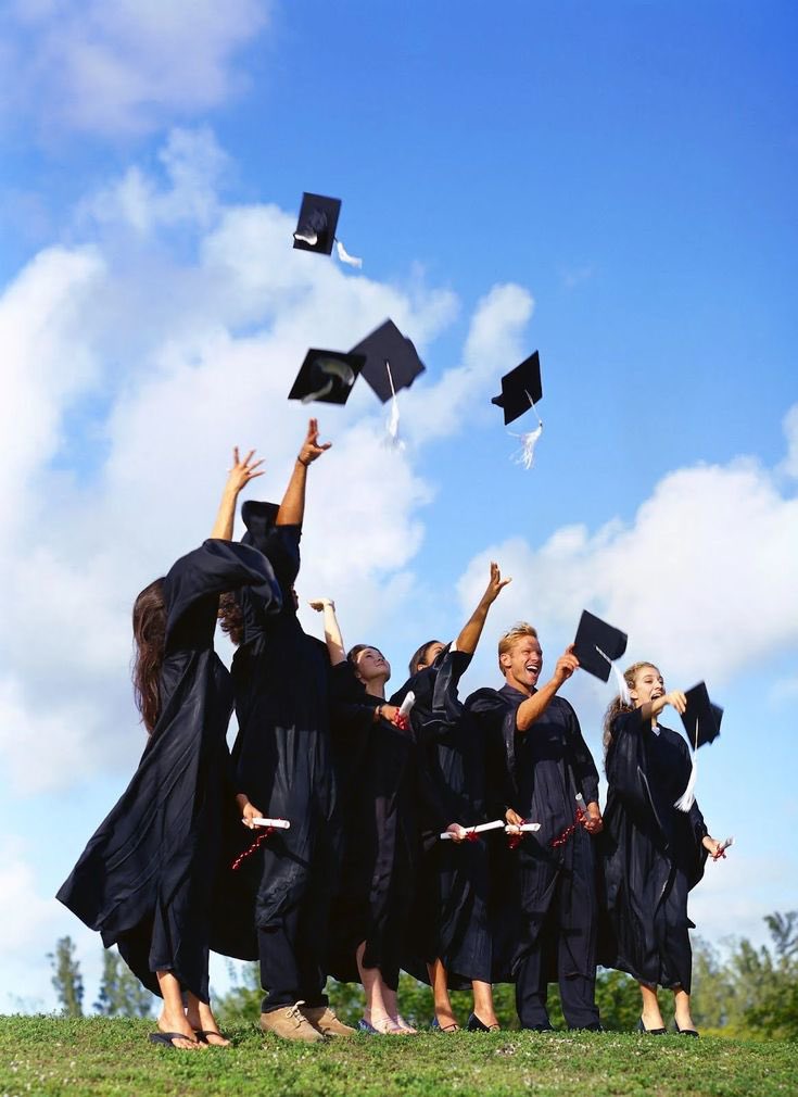 SmartcardsStudy's tweet photo. 5 study methods that actually work 
(backed by science, not vibes):
🧵👇

#student #universityleaks #studygrind https://t.co/kUYIgNT42Z