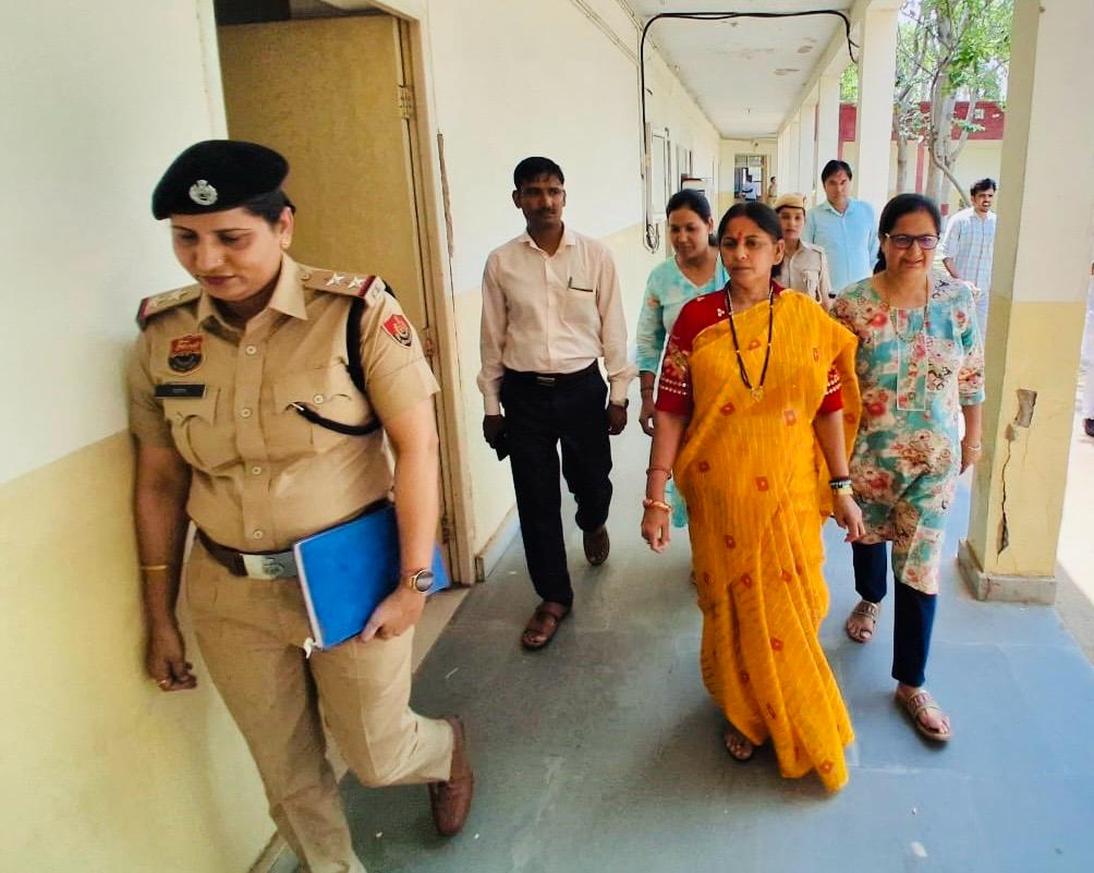 AyogMahila's tweet photo. Vice Chairperson, HSCW Inspected Women Police Station, Rewari on 27.06.2026 https://t.co/P9uy1FXH13