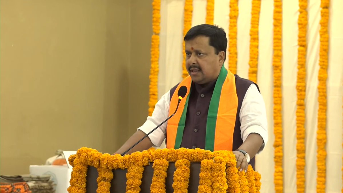 BJPLive's tweet photo. Even when we had won only two seats, we chose the path of perseverance. We continued to strengthen the organisation and move forward.

We were never discouraged by the numbers, nor did we waver from our ideology. We are people of an organisation who believe that dedication, hard work and perseverance are what ultimately lead to success. 

-Shri @NitinNabin