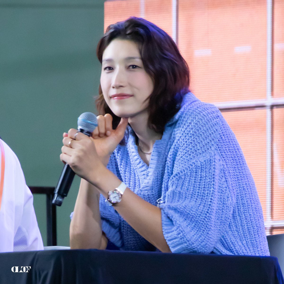 olofyk's tweet photo. 260627 원더독스 시즌1 팬데이
- 2회차

👋

#김연경 #kimyeonkoung https://t.co/gIkhOys1X0