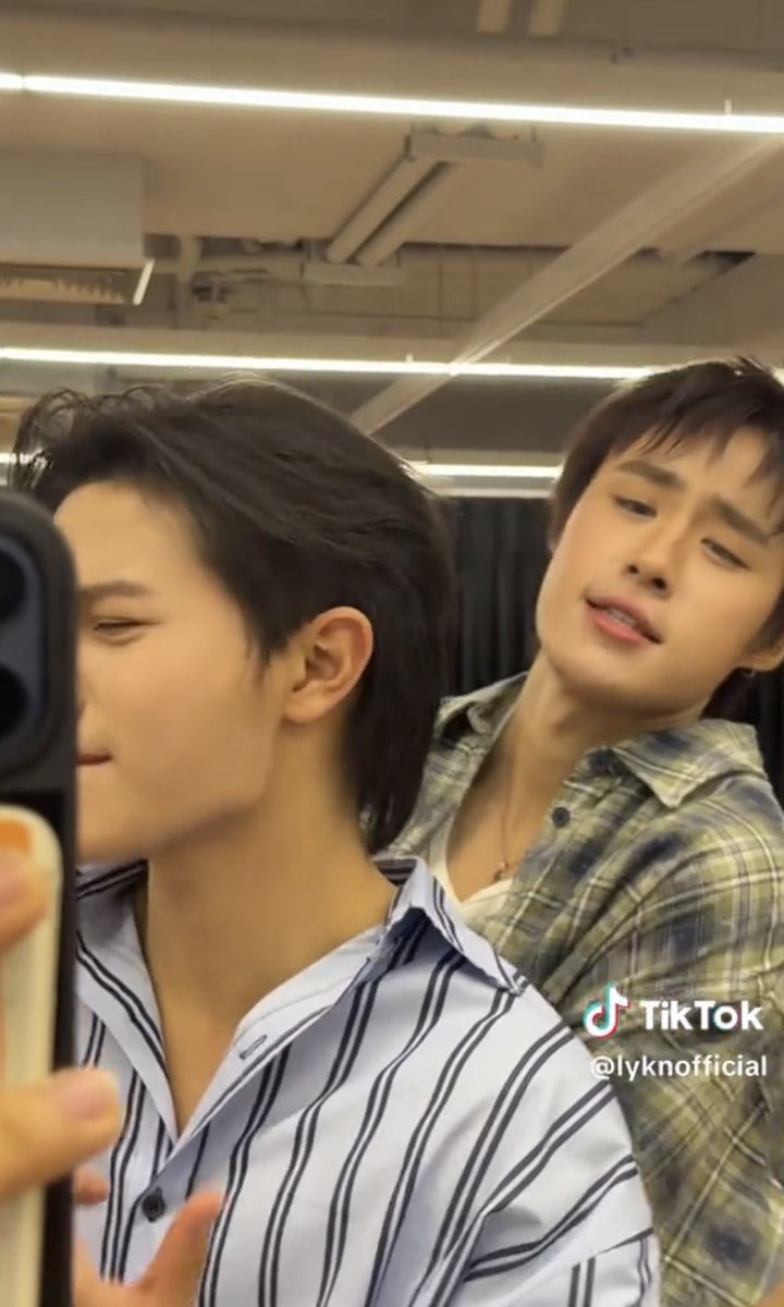 userunknowbabe's tweet photo. ชาติ ศาสนา สันกรามจักรภัทร https://t.co/hvKKV8O5HB