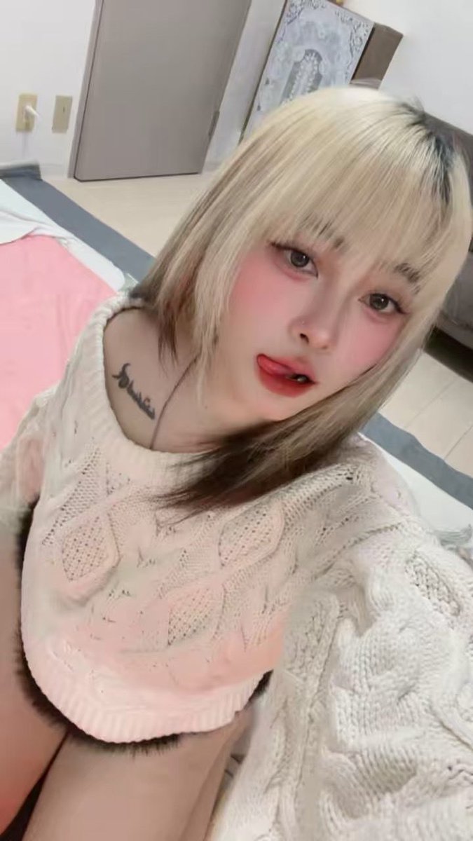 PinkyEsaka's tweet photo. ジジちゃん姉、ミエちゃん妹。江坂
Pinky で検索してみて下さい。姉妹で待ってますね🥰🥰💓💓 https://t.co/aHfG0IYp7N