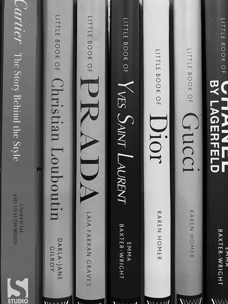 Elle tweet media
