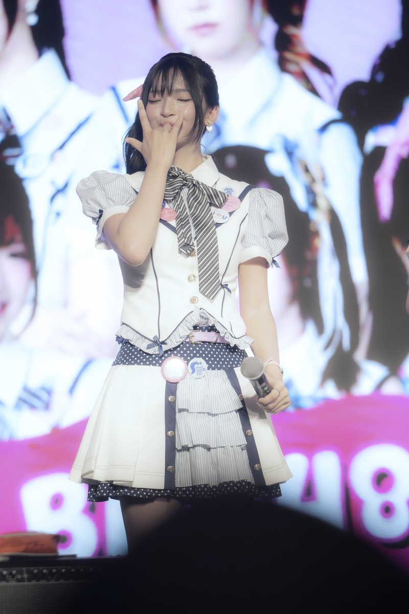 healing_naru's tweet photo. 💜น้องแพรว💜🤟🏻
Popcycleshow on stage
#PraewBNK48
#BNK48
#Popcycleshow
#Popcycle https://t.co/B44b47RXfE
