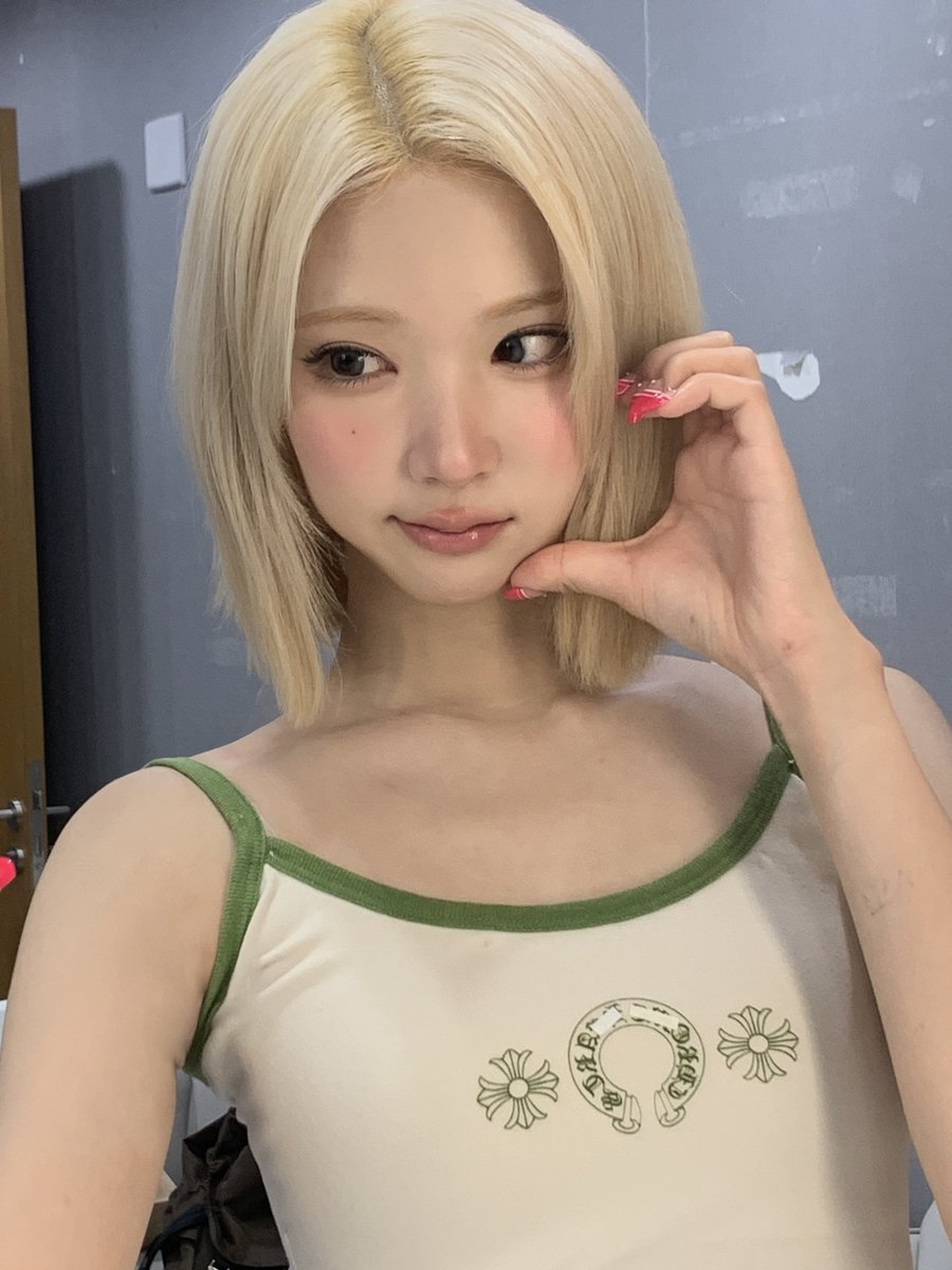 picscjiwoo's tweet photo. weverse update ♡ #JIWOO https://t.co/lwuujxSKRu