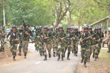 seikh1999's tweet photo. BSF Commandos inspire us with their resilience, discipline, and selfless service. Respect to every brave warrior.  #BSF #GERPAR #BRAJPN https://t.co/XysoijJWoc