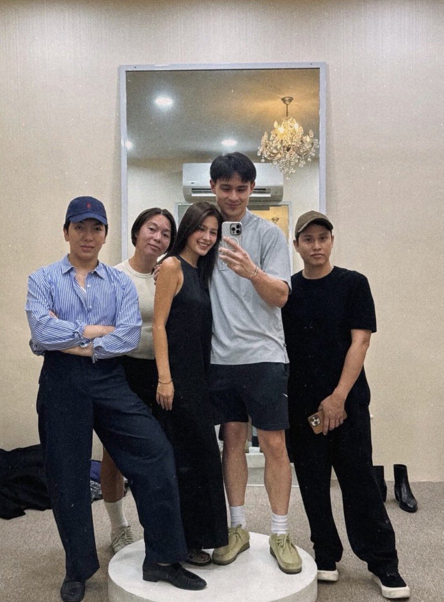 dream_no_24's tweet photo. ramdam yung kilig at excitement ni rdl sa igs niya before kasi kita niyang sobrang slay nila ni aza sa mega ball eyyyyyyy https://t.co/uWHlDBoXRQ