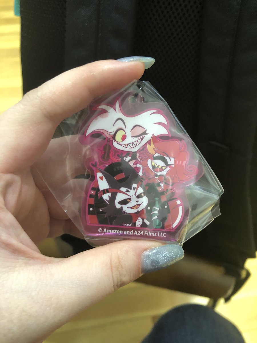 maskFS's tweet photo. たまたま見かけたガチャガチャで1回だけ回したら推し引いた!!!✌️(＾o＾)ﾉｲｴｰ!(＾o＾)ﾉｲｴｰ!✌️ https://t.co/vmBm5Bv0tj