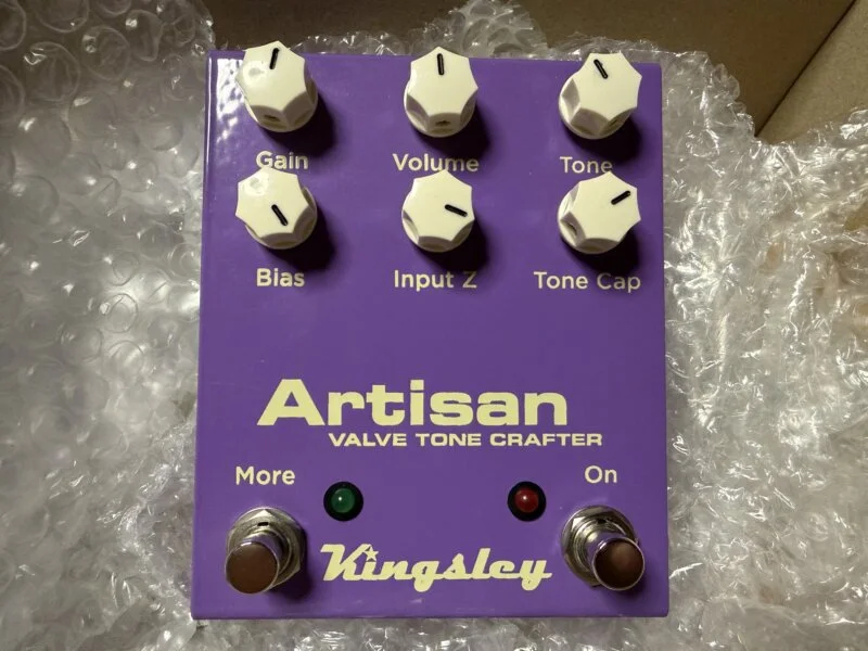 研究所らしく、マニアックな機材レビューもあります。 Kingsley