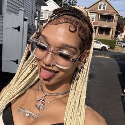 dastunnaaaa's tweet photo. #NewProfilePic https://t.co/NgGk5XmuVz