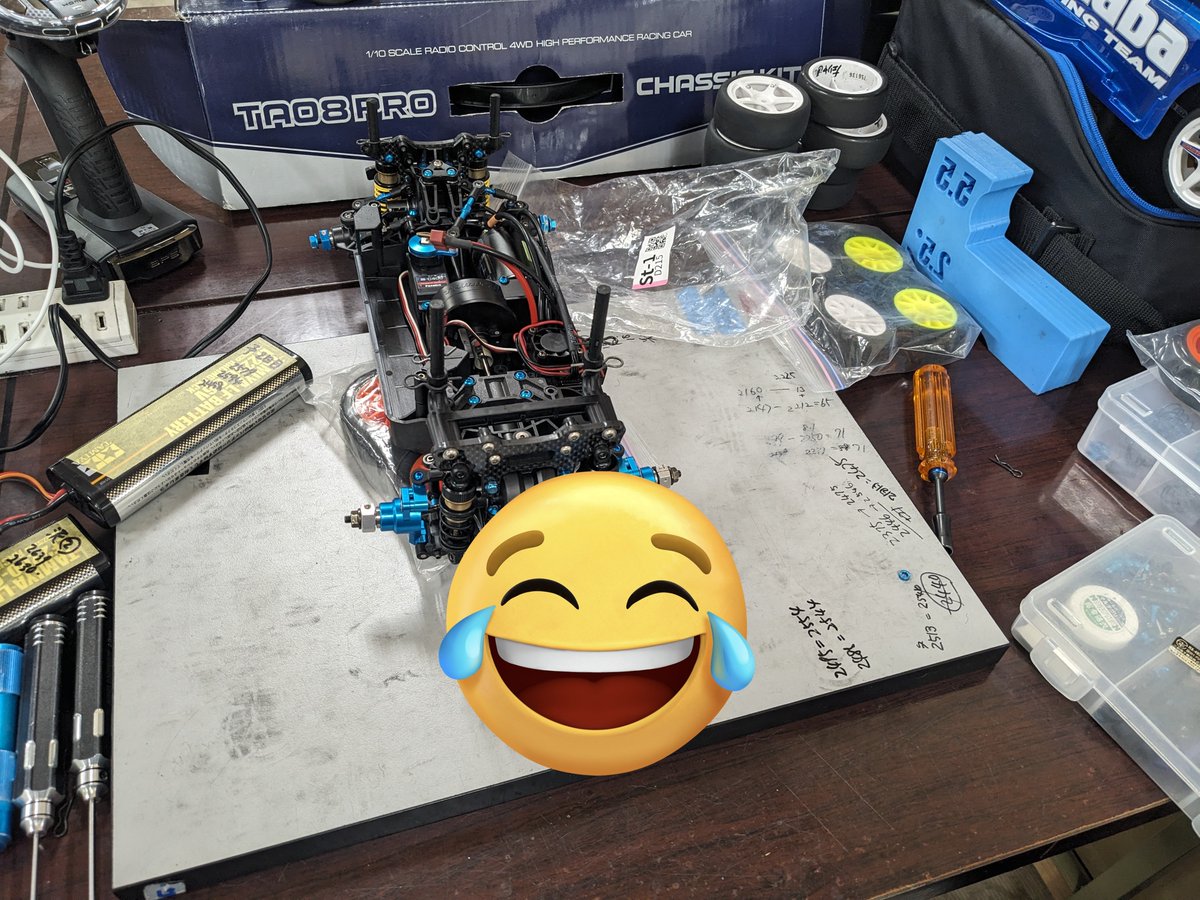 YI41790757's tweet photo. 6ヶ月ブリにラジオコントロールした😁まぁまぁ動くね。 https://t.co/ckfLl7hEcJ