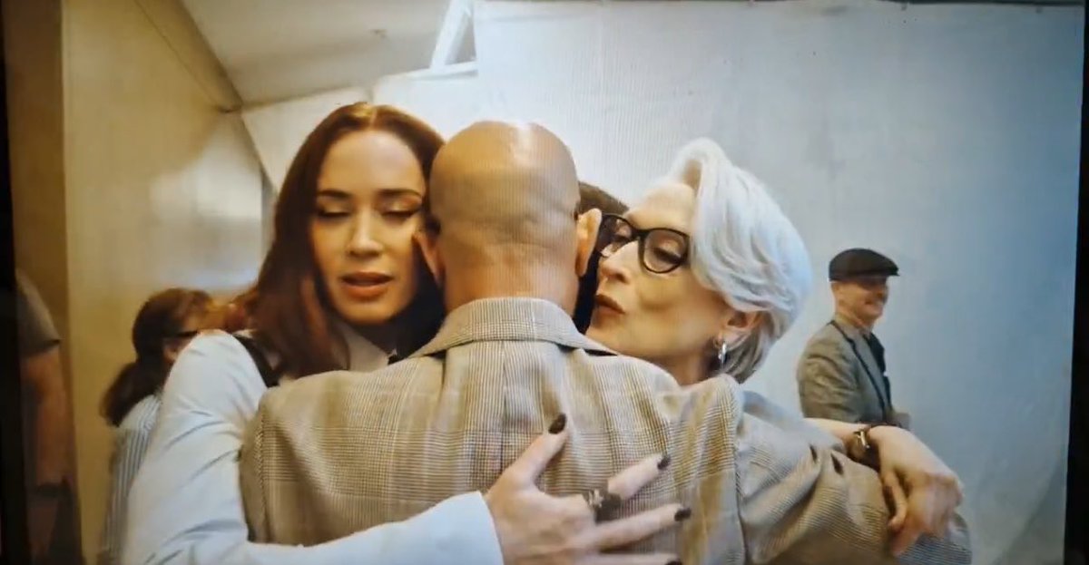 maryparrilla08's tweet photo. crying my eyes out. https://t.co/ekaQipBTq7