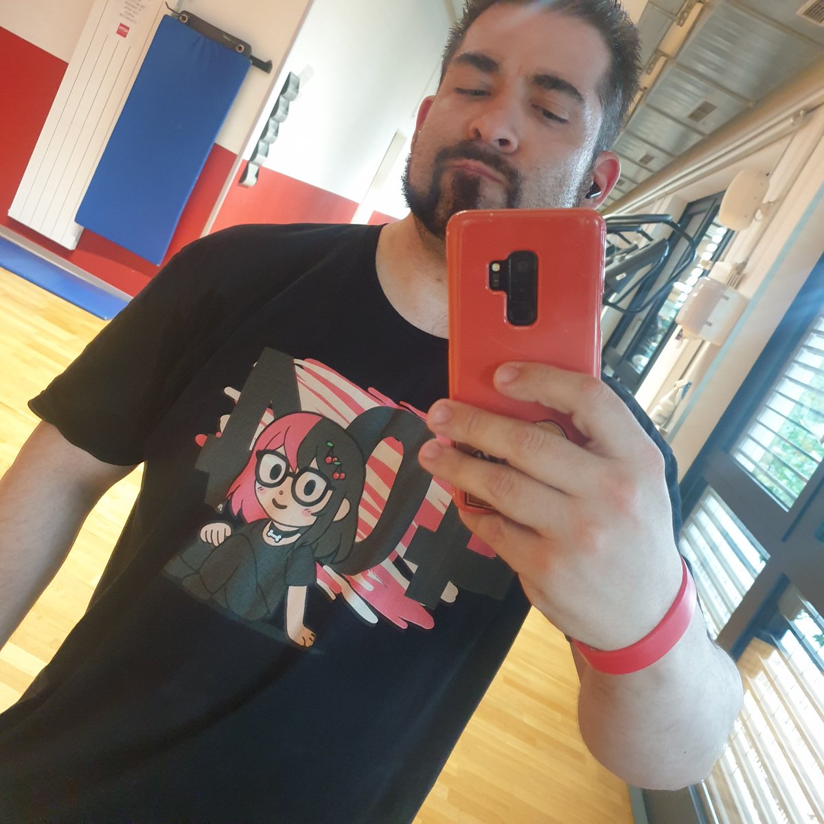 Eyzmaster's tweet photo. Monday feels empty,
my muse still fills my thoughts,
I don't have the answers,
but I keep choosing the grind.
#eyz
#gymlife #gymgrind
#mondaygrind
#stillshowingup
#animecore
#nerdcore https://t.co/jgLSErEOGq