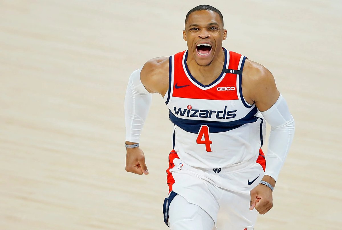 TrashTalk_fr's tweet photo. Les Wizards seraient intéressés par Russell Westbrook (agent libre), selon @TheSteinLine @JakeLFischer 

Pour rappel, Westbrook a passé une saison à Washington en 2020-21, avec un triple-double de moyenne (22,2 points, 11,5 rebonds, 11,7 passes). https://t.co/SgizTJD23Z