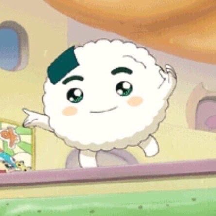 _poyyo's tweet photo. 여러분 주먹밥보고 힘내세요 🍙 https://t.co/iybNY6kZ8L