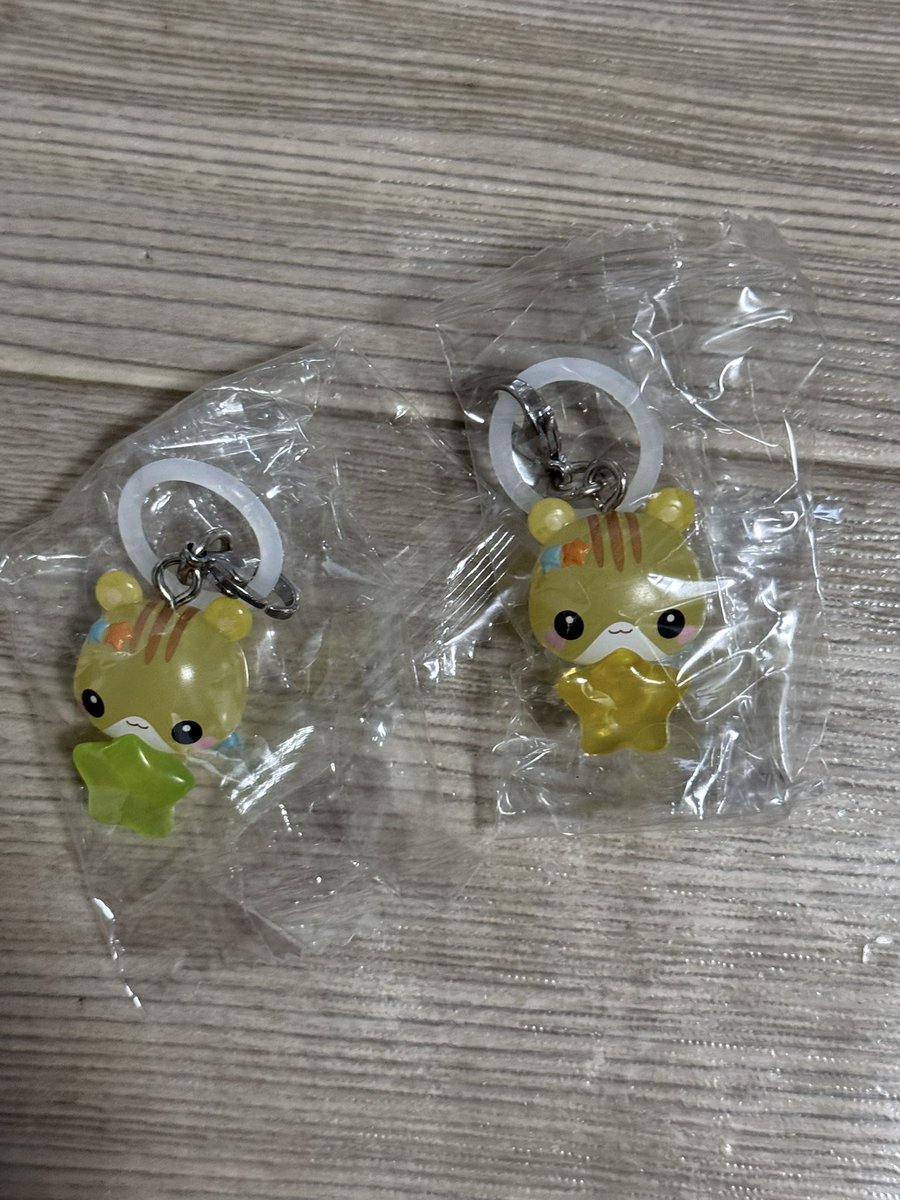 nene0612_'s tweet photo. 平成ファンシーキャラクターズめじるしアクセサリー

譲 フワフワらびちゃんC.D

求 定価➕送料

郵送希望です。
よろしくお願いいたします。 https://t.co/Kf7guoJfFy