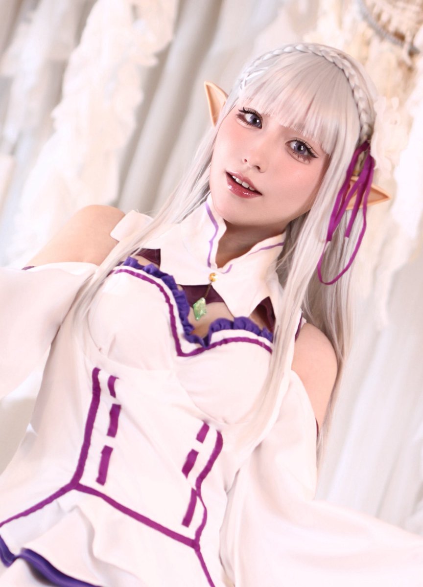 konegi_cos's tweet photo. Cosplay / Re:ゼロから始める異世界生活

エミリア

さすがに加工しすぎて誰だかわかんないかもしれない^^;
はかどってしまった^^;

 #コスプレ
 #コスプレイヤー https://t.co/9WK4LFyKRy