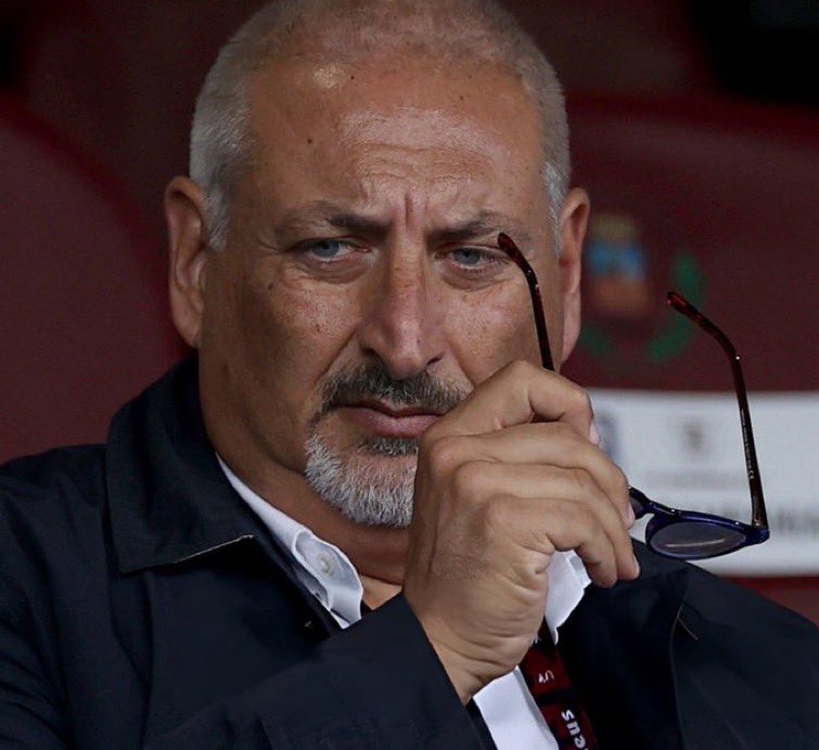 Ar_senalXtra_'s tweet photo. 🚨 Andrea Berta is continuing to strengthen Arsenal's recruitment structure.

After appointing former Napoli scout Maurizio Micheli, he is now looking to bring in Granada sporting director Javier Alonso as part of the club's ongoing rebuild behind the scenes.

[@gunnerblog] https://t.co/tUbXu6i62x