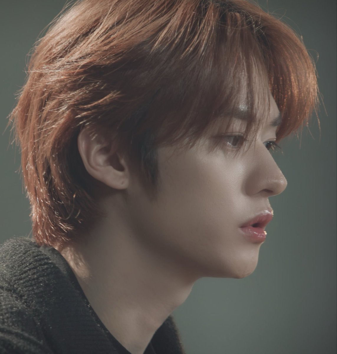 userlinoring's tweet photo. his glossy lips here ….the prettiest https://t.co/Gs6Ntnw02p