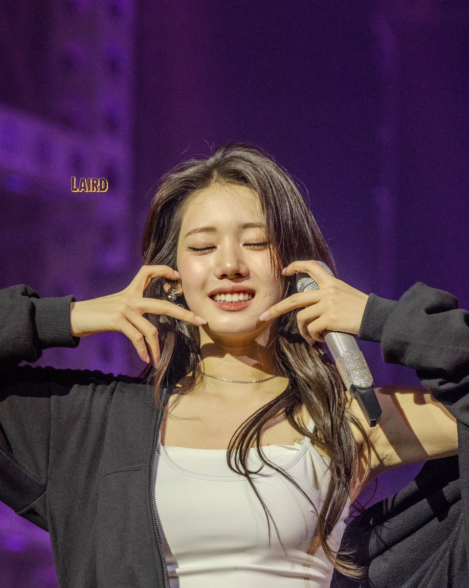 KpopLaird's tweet photo. 260626 BABYMONSTER WORLD TOUR [춤 (CHOOM)] IN SEOUL🇰🇷 Day1️⃣

Babymonster Rora

#베이비몬스터 #BABYMONSTER
#로라 #RORA #ローラ https://t.co/ybA7BYiBAg
