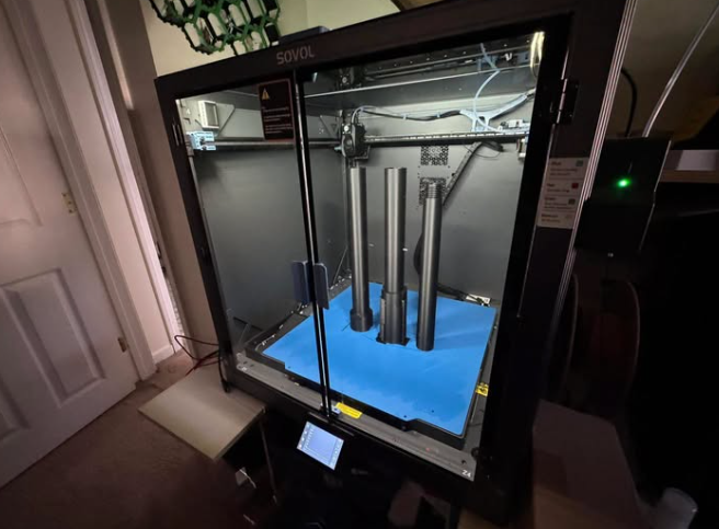 Sovol3d's tweet photo. 450mm. 30 hours. And he's still going. 🤯
Flak 38 20mm anti‑air gun barrel – 1:1 scale. Top hat coming for that extra 50mm. Next up: 68‑hour receiver print.
"I'm really glad I bought this machine."
That's the sound of a maker finding their match. 🖤
#SV08MAX #SovolCommunity https://t.co/2ORowlxsSf