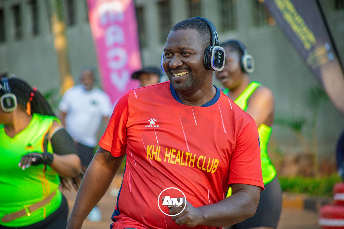 AllThingsJinja's tweet photo. Yesterday, @healthfirst_gym successfully held its 4th edition of the Silent Disco, bringing together an exceptional turnout of Jinja City corporates, fitness enthusiasts, and families who were all leveled up for a fun and refreshing evening. 💪

A THREAD...

#AllThingsJinja | #HFGSilentDisco26
