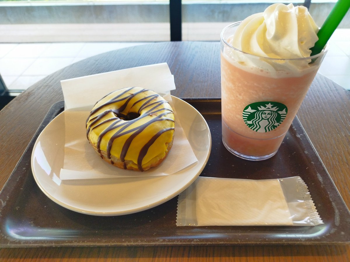 kanata07120's tweet photo. ひさびさのスタバだよ https://t.co/SevRvEUdqP