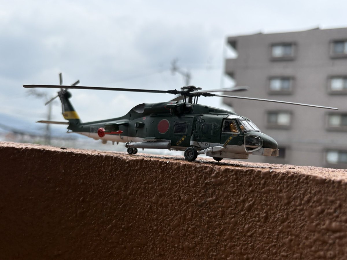 n3L9cr6kHm5772's tweet photo. #積みプラ崩し大会2026夏 
#完成
#1個目
SH-60J SEAHAWK零戦機体色(暗緑色三菱系日本海軍機色)を塗装しました。
まぁまぁ粗がありますがそこはご勘弁を🙇‍♂️
現代機にも合うカラーだと思います。 https://t.co/jCiND1SDOb