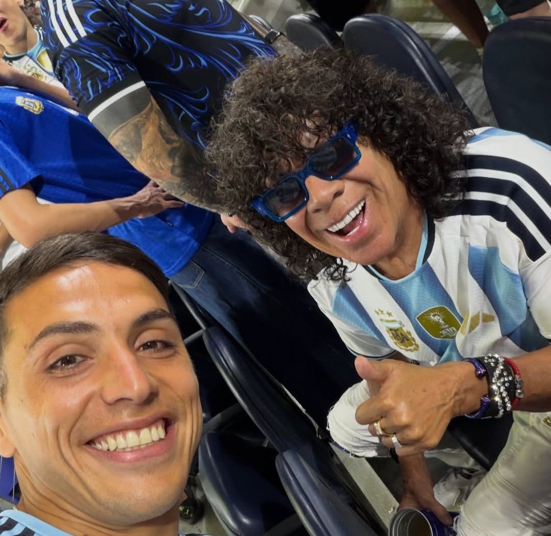 RamiroAT_'s tweet photo. Lo de Coronel con la Mona y Alonso que pelotas fue? https://t.co/9TZBCNYNms