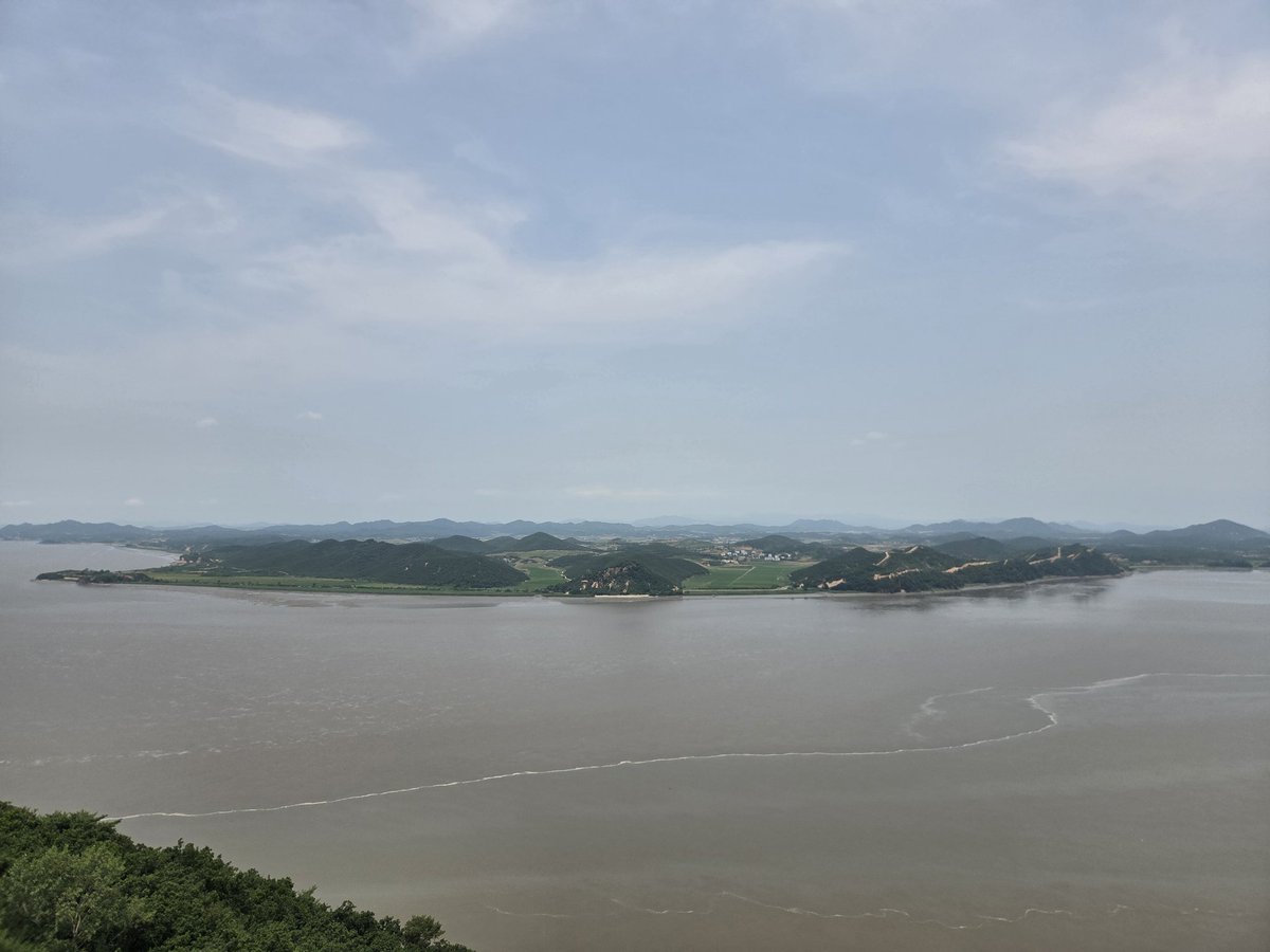suwonrapid's tweet photo. 애기봉에서 바라본 북한
エギボン展望台から見た北朝鮮 https://t.co/THQhoDfA7W
