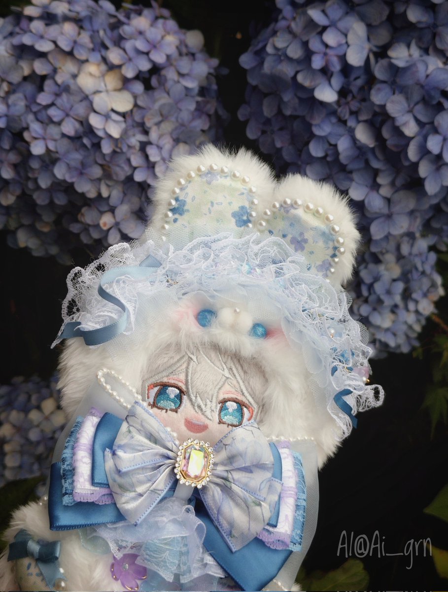 Ai_grn's tweet photo. あじさいのうさぎちゃん！
かわいいね！にっこり！

#ぬい撮り #いつぬい
#いつぬいが見られるタグ https://t.co/LNg7XXGz6R