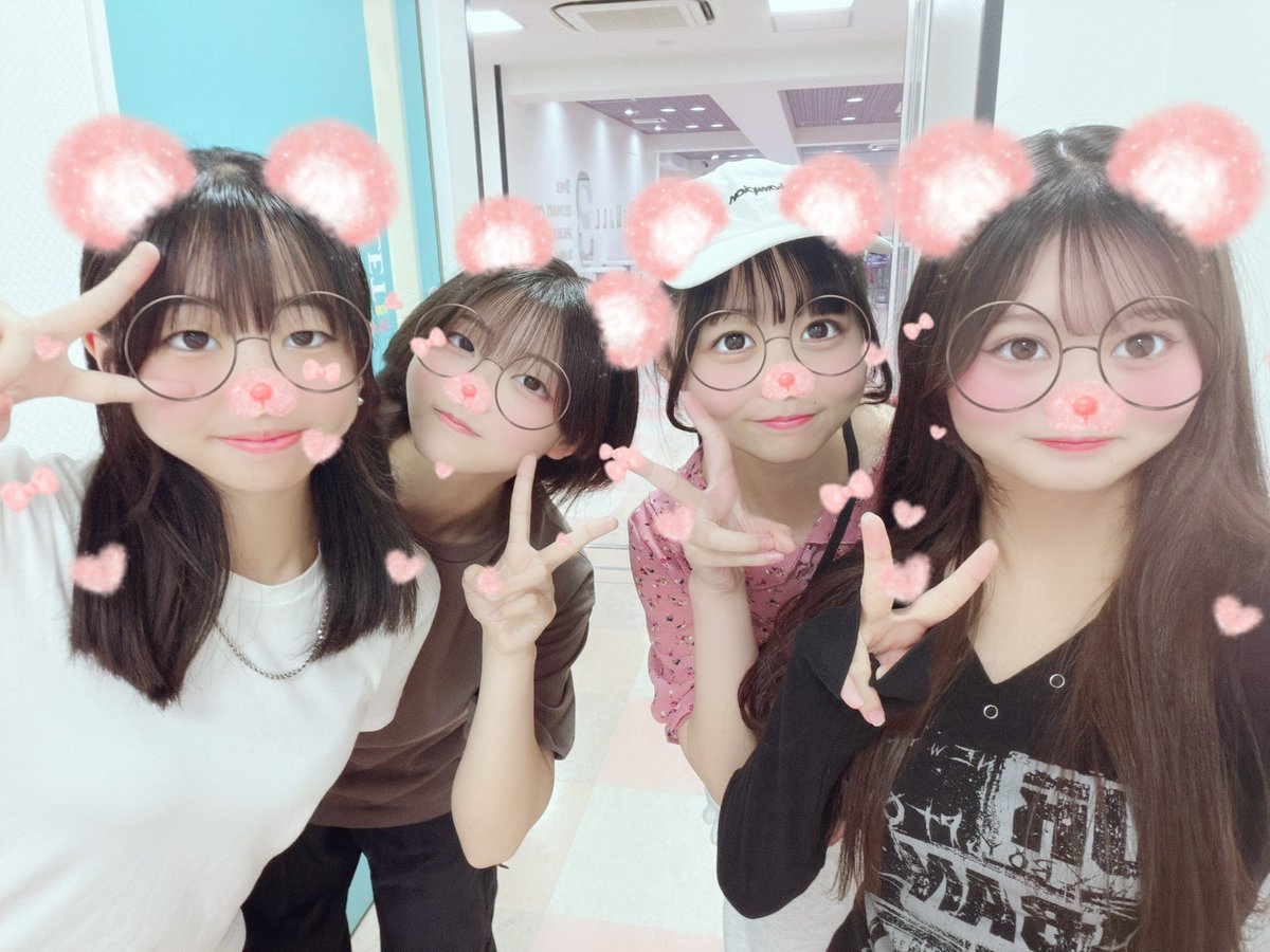 rinoa__soon's tweet photo. おはようございます☀‼️
昨日は色んな先輩に教えてもらってたんです！SO.ON projectや他のことも先輩たちからは学ぶことがたくさんあるんです👀✨

今は助けてもらってばっかりだけど、私も助けられるような人になりたいなって思う毎日です🙂‍↕️
今日も1日頑張りましょう❤️‍🔥

ALT...♡ https://t.co/DyzxLMqJw5