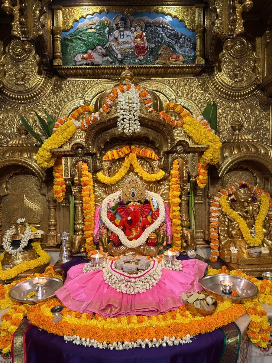 hemant_raul's tweet photo. @SVTMumbai ।। ଓଁ ଗଂ ଗଣପତୟେ ନମଃ:।।🕉️🌺🚩🙏 https://t.co/VrLYIfk5sE