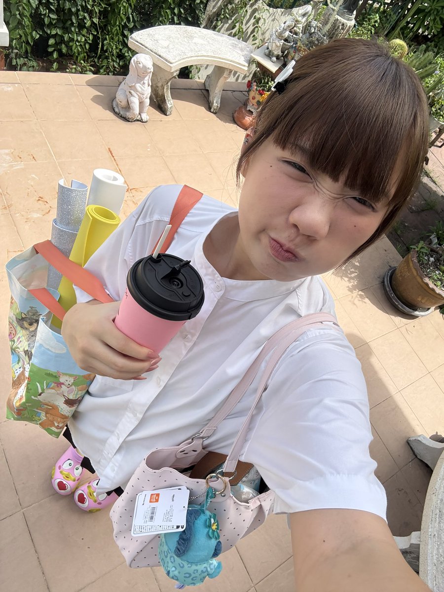 View_Hatobito's tweet photo. เปิดเทอมวันแรกกคั้บ ก้กม*2 แย้วว🙉 https://t.co/lBgENMPC57